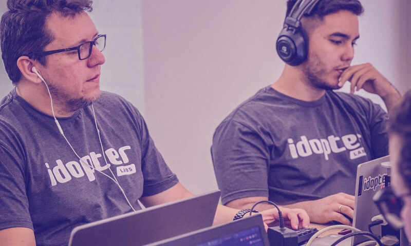 "Jack" e Lucas, Idopter Labs